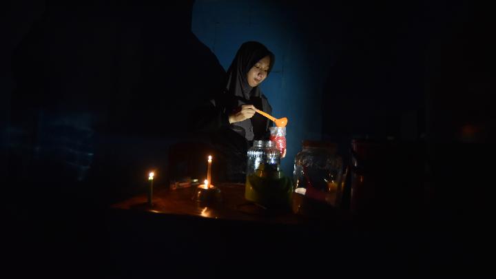 Residents Sue PLN over Repeated Power Outages