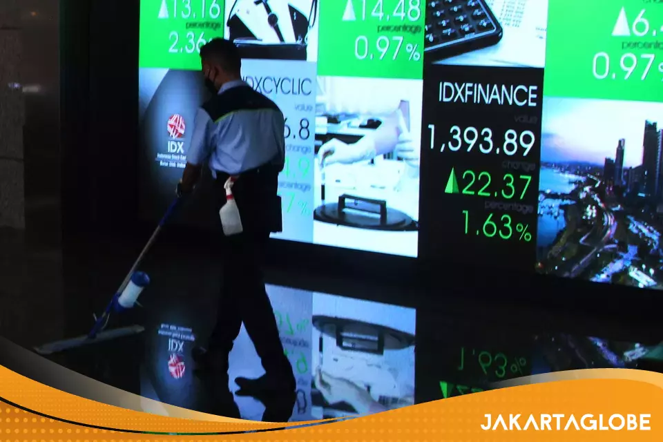 Indonesian Stocks Rise as Fed Bets and MBG Savings Lift Sentiment
