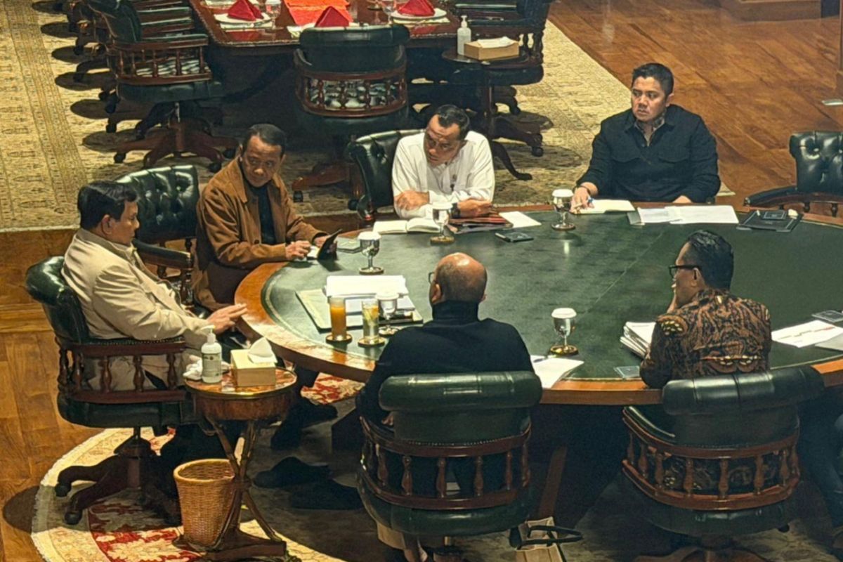 Prabowo pushes for accelerated downstreaming and restructuring of State-Owned Enterprises