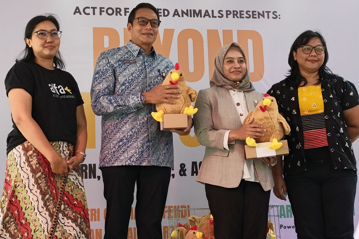 Ministry of Agriculture encourages transition to cage-free poultry farming