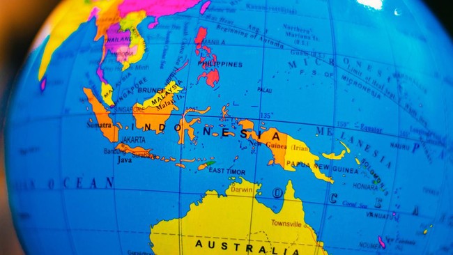 Indonesian Territory Split in Two: Experts Reveal the Facts