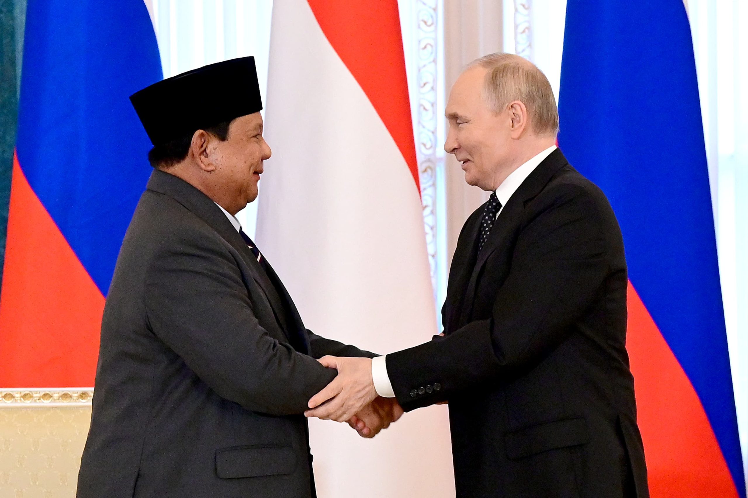 Prabowo and Putin Agree on Economic and Digital Technology Cooperation