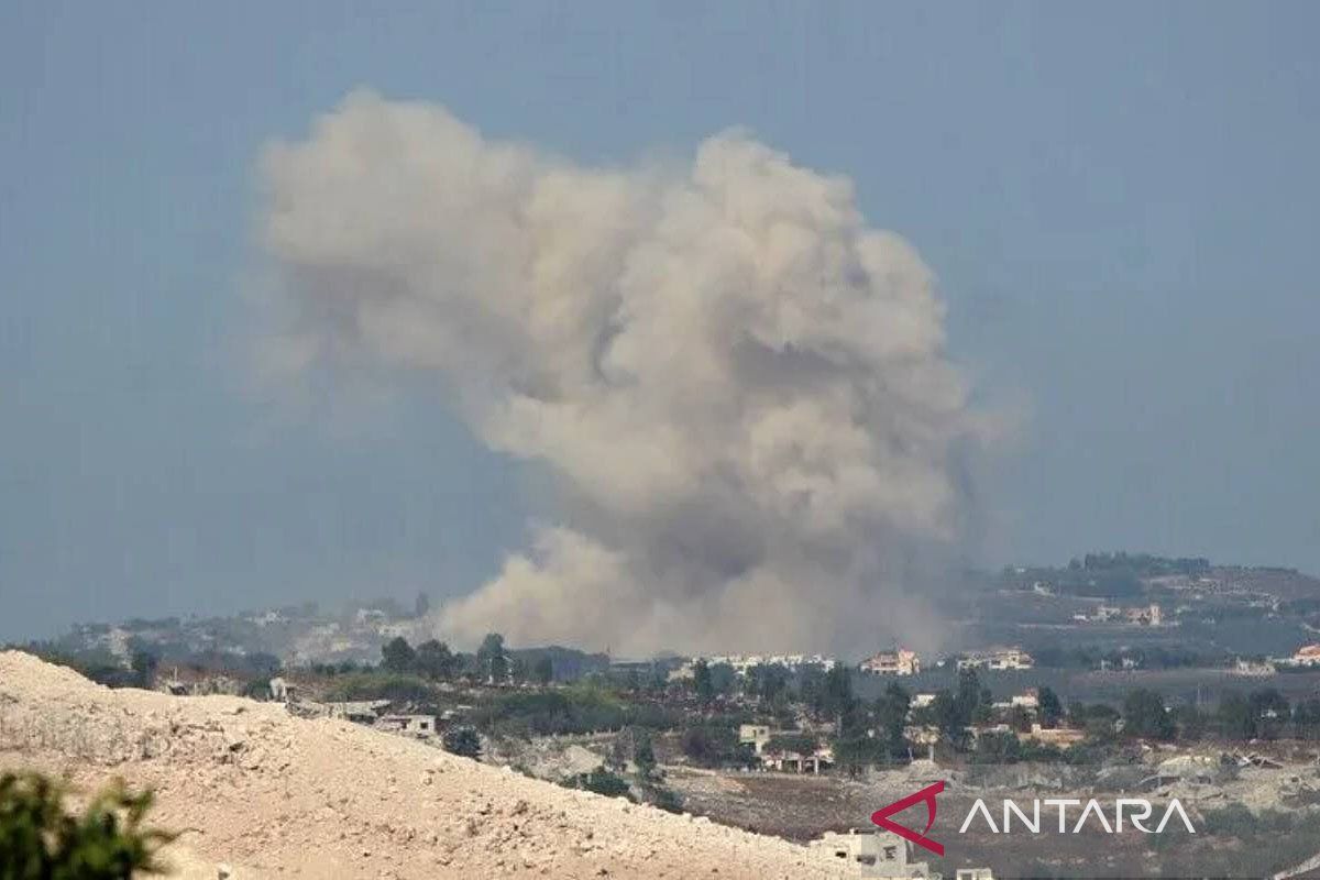 Two killed in Israeli strike on Lebanon