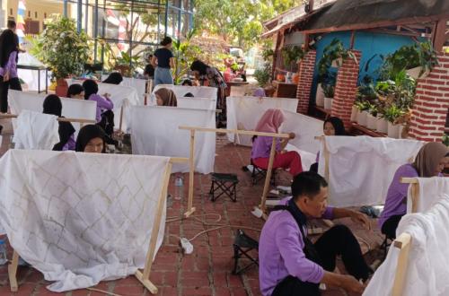 Jamkrindo Builds Economic Independence for People with Disabilities