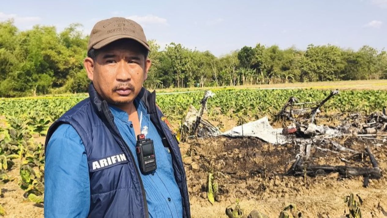 Aerosport Plane Crashes and Burns in Blora Rice Fields