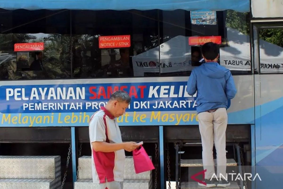 Mobile Samsat outlets available in 14 areas on Monday
