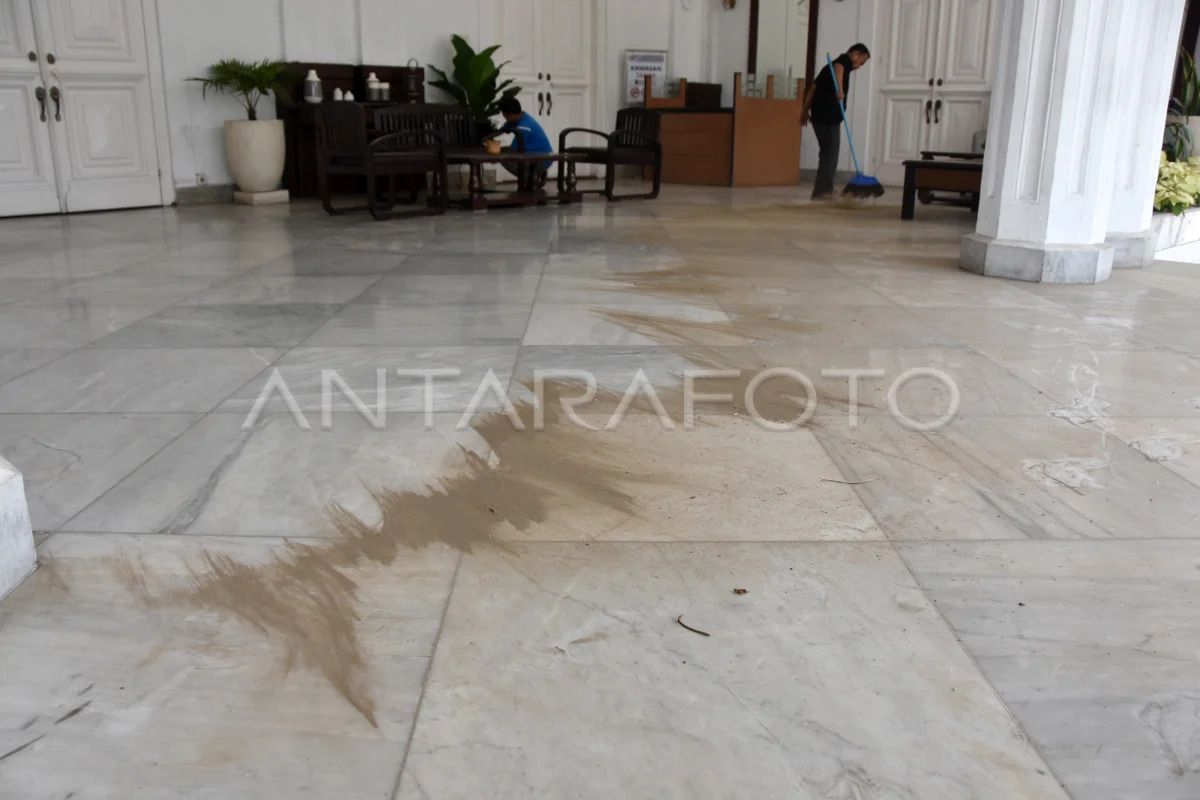 Health Ministry sets out safe methods for handling volcanic ash