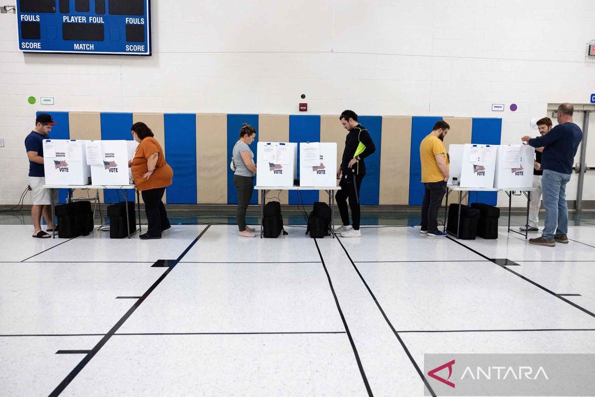 Poll: Independent US Voters Increasingly Lean Towards Democrats