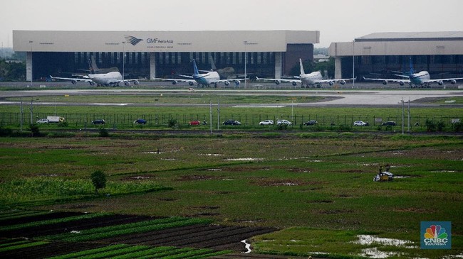 Seven Airports Closed Due to Mount Anak Krakatau Ash, Including Soetta and Halim