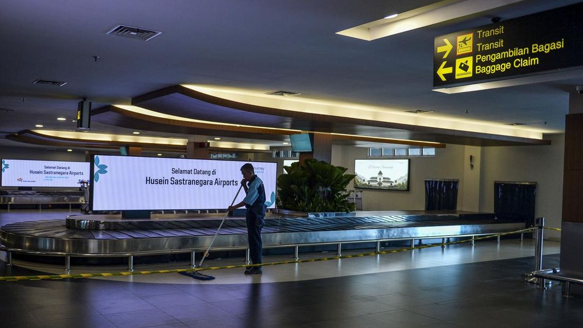 Husein Sastranegara Airport Remains Non-Operational Due to Volcanic Ash