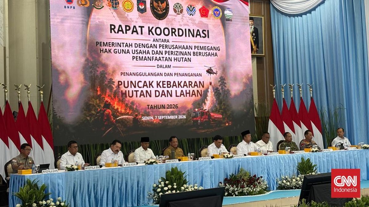 Government Temporarily Bans Land Clearing by Local Wisdom Method