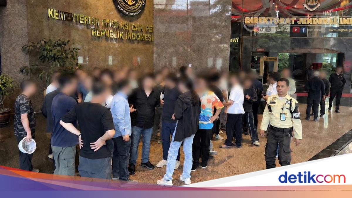 55 Chinese Nationals Caught in Immigration Surveillance Operation in BSD