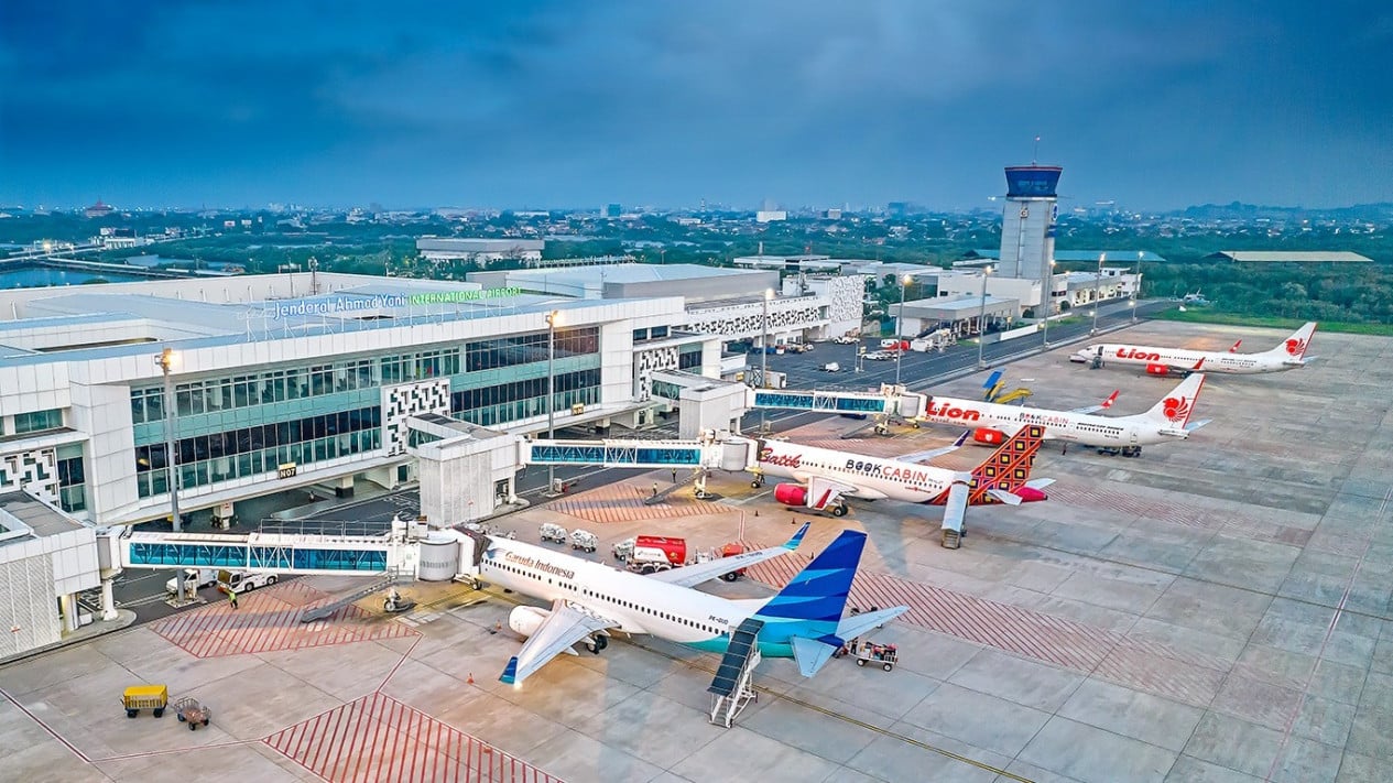 Ahmad Yani Airport Operates 24 Hours While Soekarno-Hatta Remains Closed Due to Mount Anak Krakatau Eruption