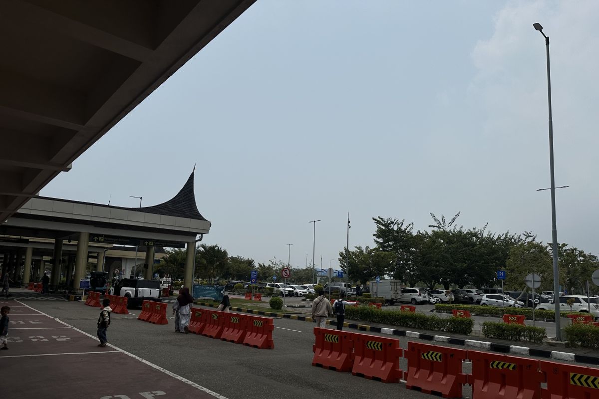 28 Padang-Jakarta flights cancelled due to volcanic ash spread