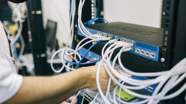 Amid Mass Public Rejection of Data Centres, the Government Finally Backs Down