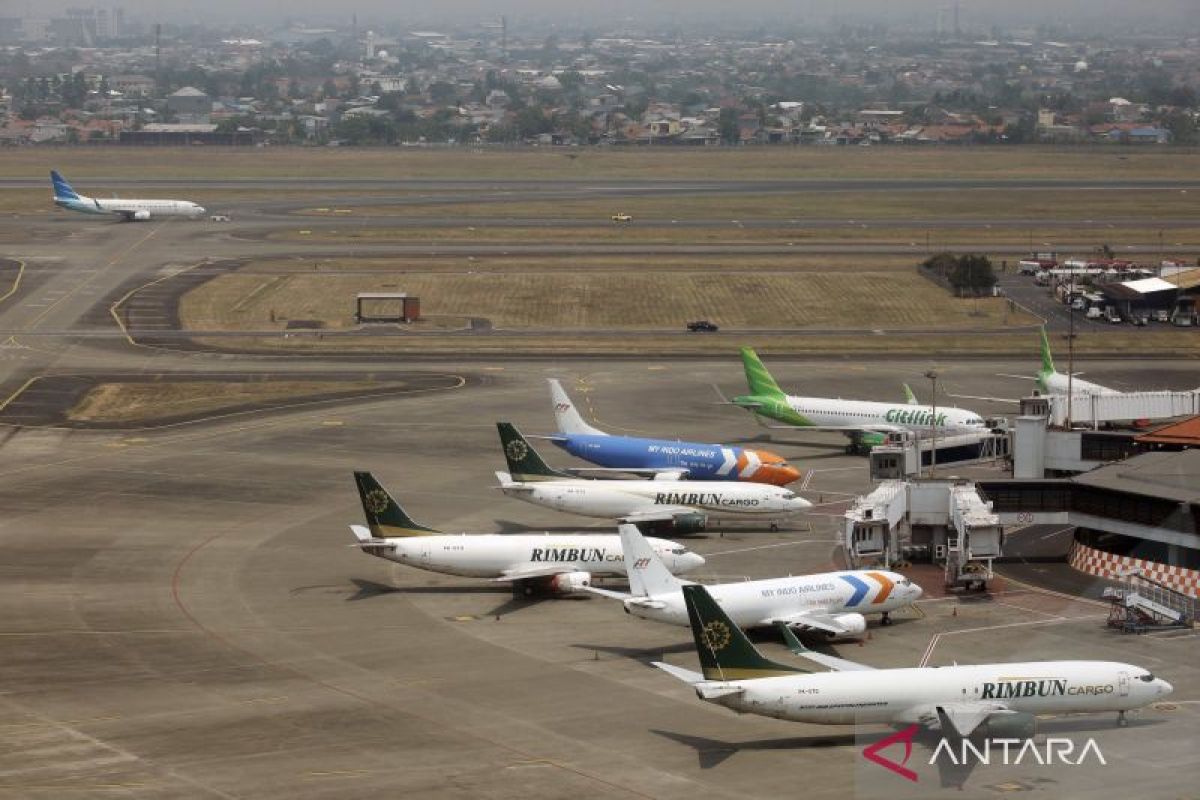 Volcanic ash poses danger to aircraft, here is why flights are suspended