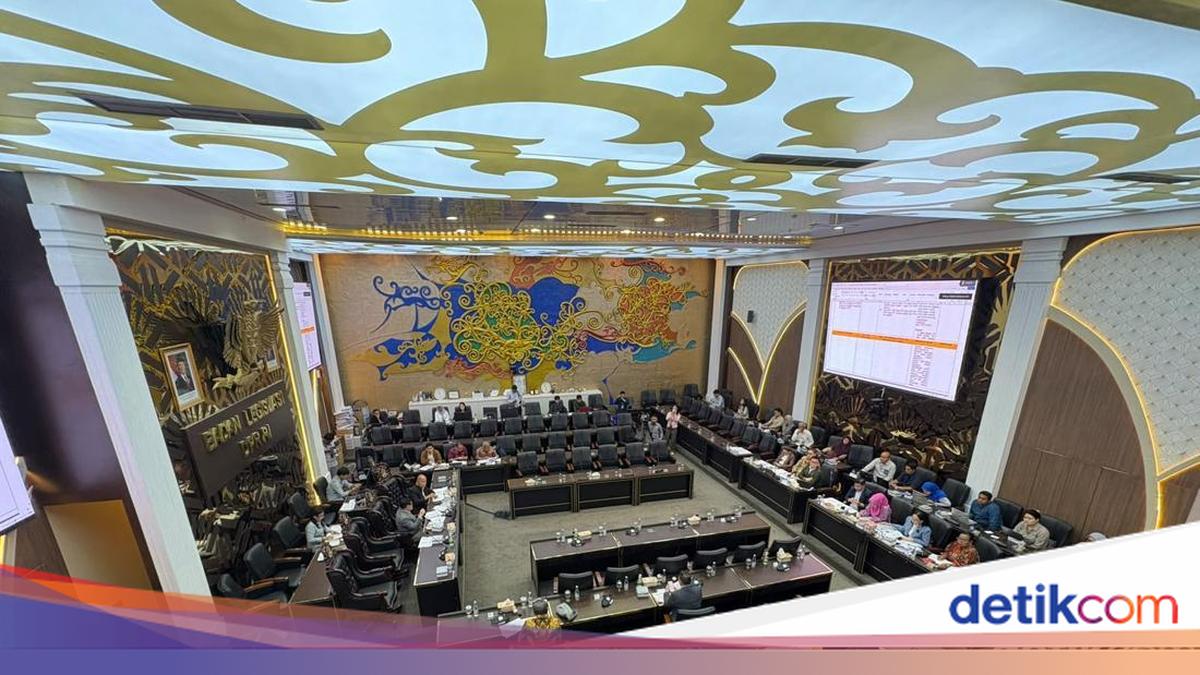 DPR's Legislative Body Agrees to Make Population Administration Bill an Initiative Proposal, Setting Sanctions for Data Leaks