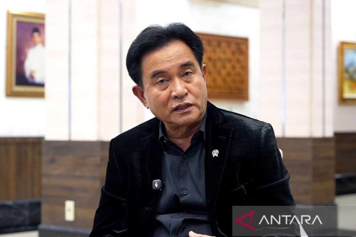 Yusril: No Fundamental Problem with Contents of 'Islam ala Prabowo' Book