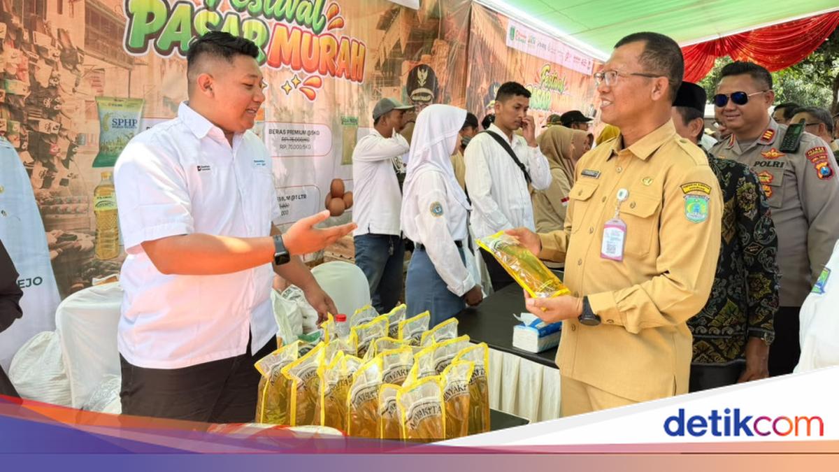 To Curb Residents' Spending, Pasuruan Regency Holds Three-Day Affordable Market