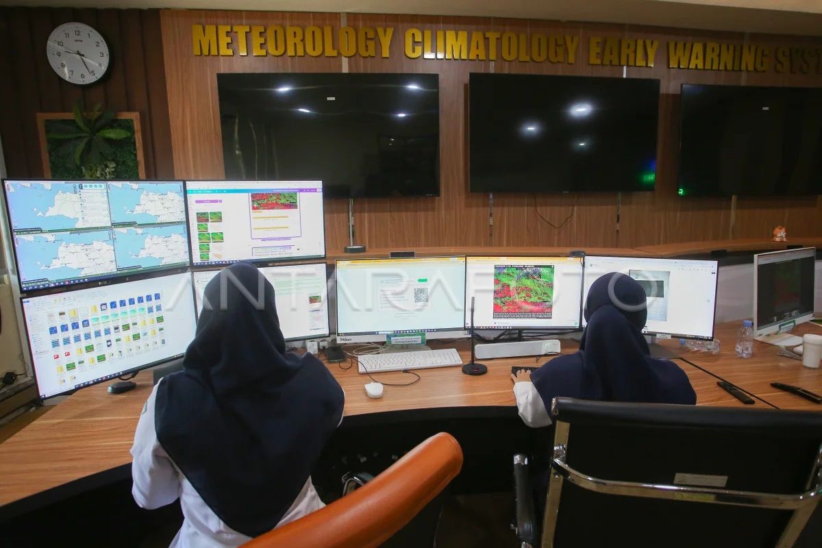 Tangerang legislator proposes weather modification to tackle volcanic ash spread
