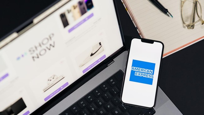 Housewife Wants to Become an Affiliate Marketer: Here Are the Tax Rules