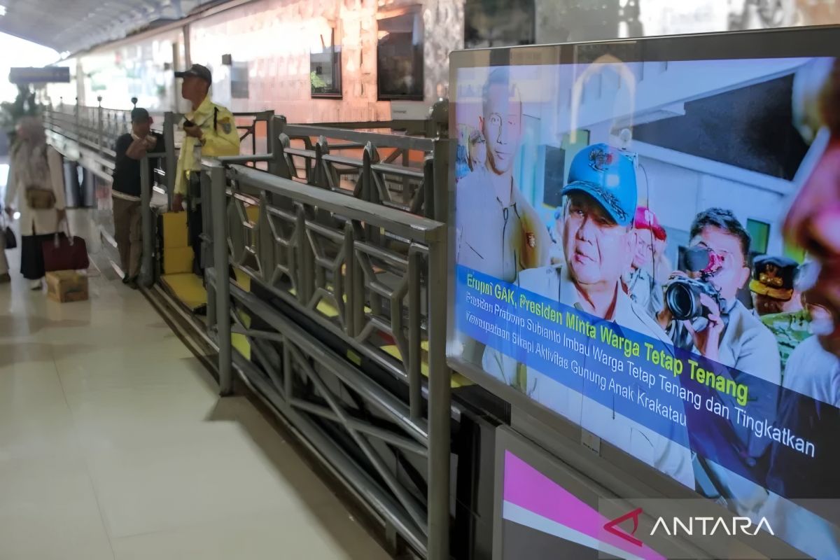 KAI adds Jakarta train capacity after Anak Krakatau's eruption