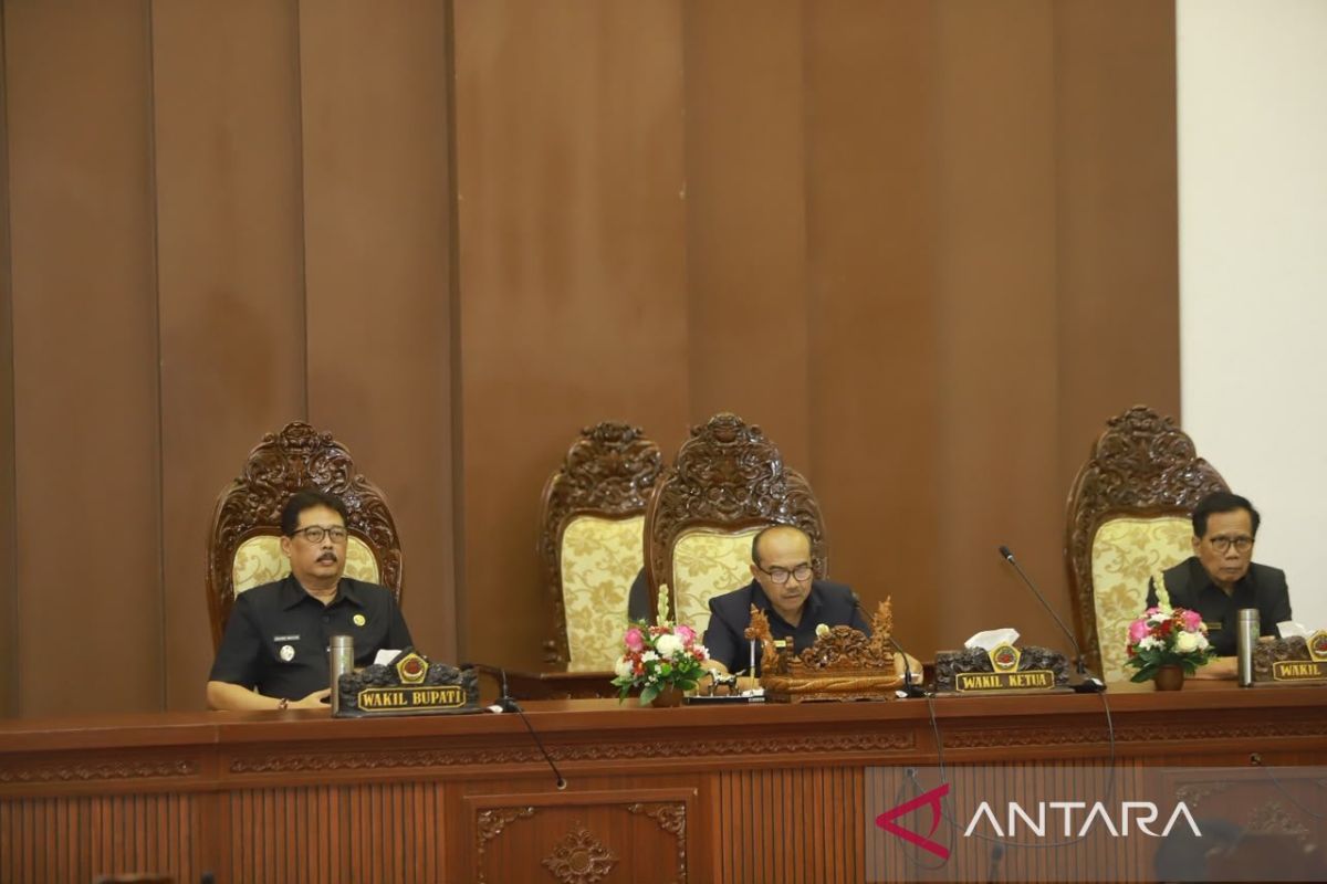 Gianyar Regional Parliament Demands On-Target 2026 Budget Amendment