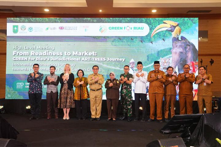 Riau Leads Indonesia's High-Integrity Forest Carbon Market