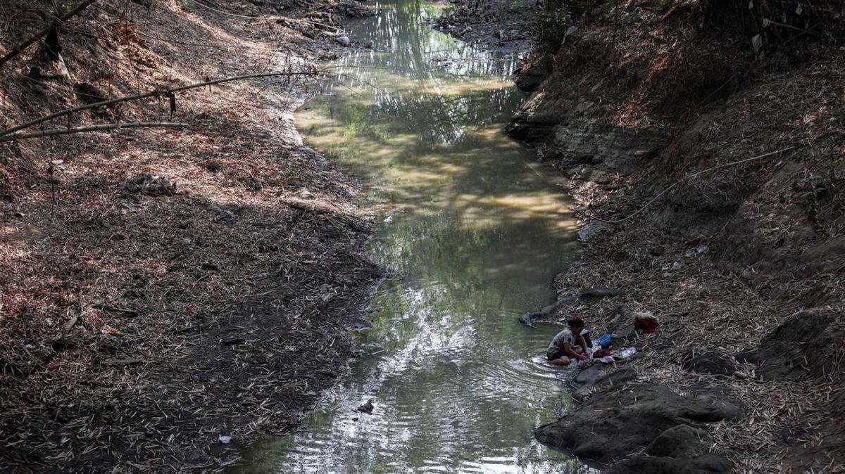 OKU Timur Police Construct Reservoirs to Anticipate Forest and Land Fires