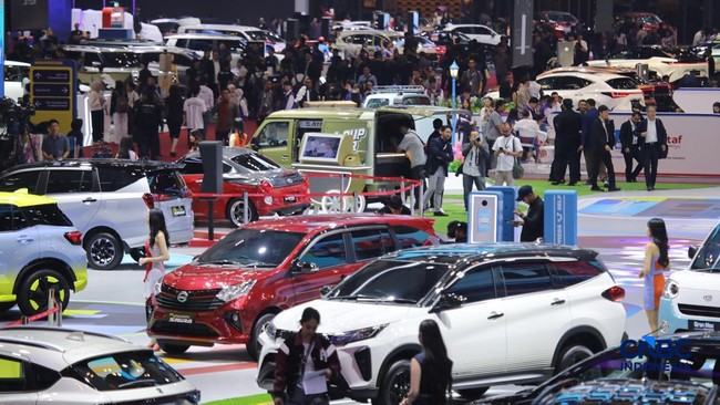 August 2026 Car Sales Hit Record High, Surpassing 83,000 Units