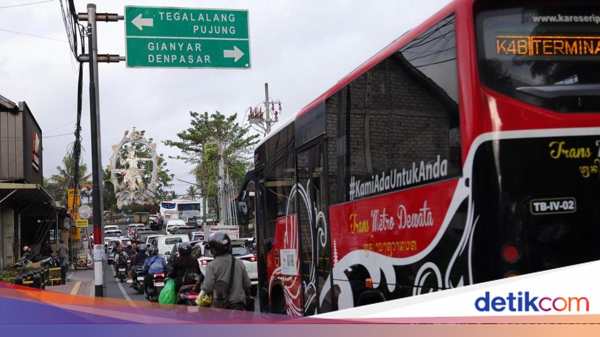 Traffic Engineering in Ubud Causes Severe 4-Hour Gridlock