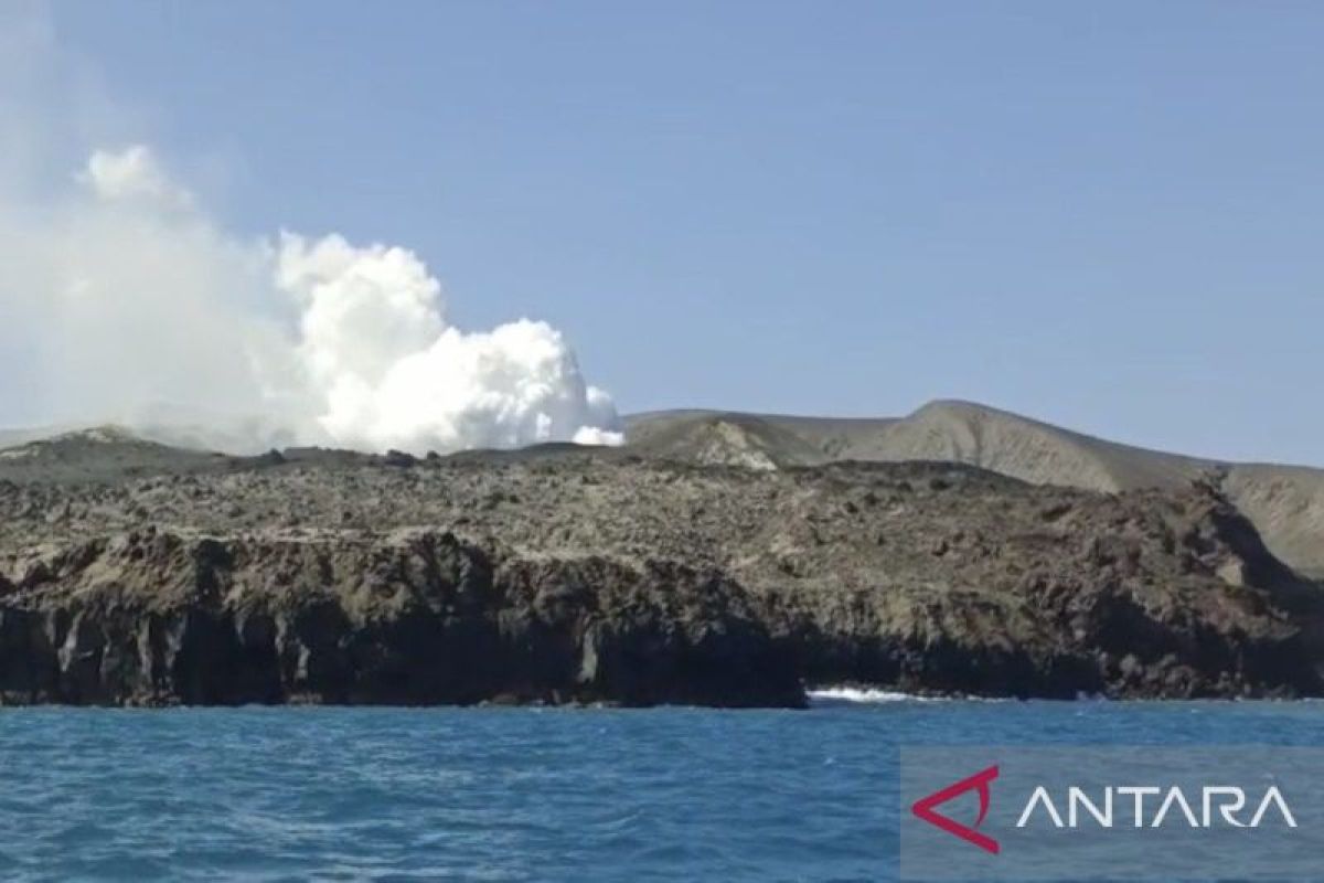 BMKG: Anak Krakatau Activity Does Not Trigger Wave Anomalies in Sunda Strait