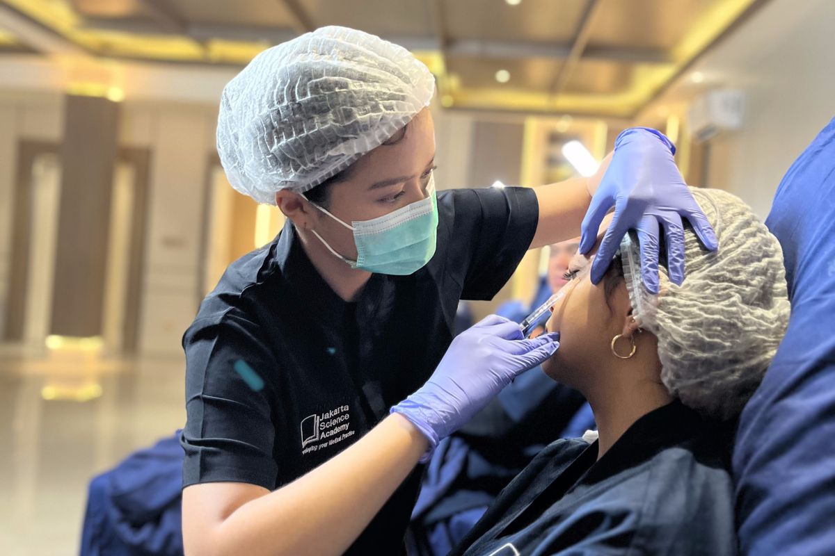 Doctors must consider practice ratios when starting aesthetic careers