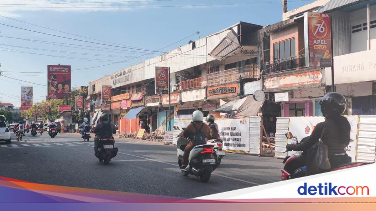 Diponegoro Road Redevelopment in Singaraja Accelerated at Night, Completion Set for 17 December