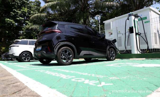 BKPM Eases Entry for Foreign Investors in EV Charging Station Business
