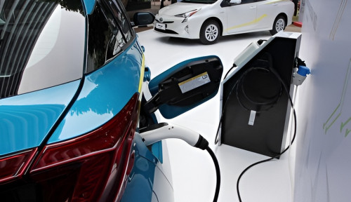 BKPM Eases Foreign Investment Capital Requirements, Rp10 Billion Minimum Now Applicable to Multiple EV Charging Stations