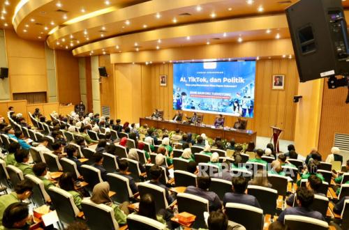 Young People Urged to be Critical and Active in Facing AI Developments