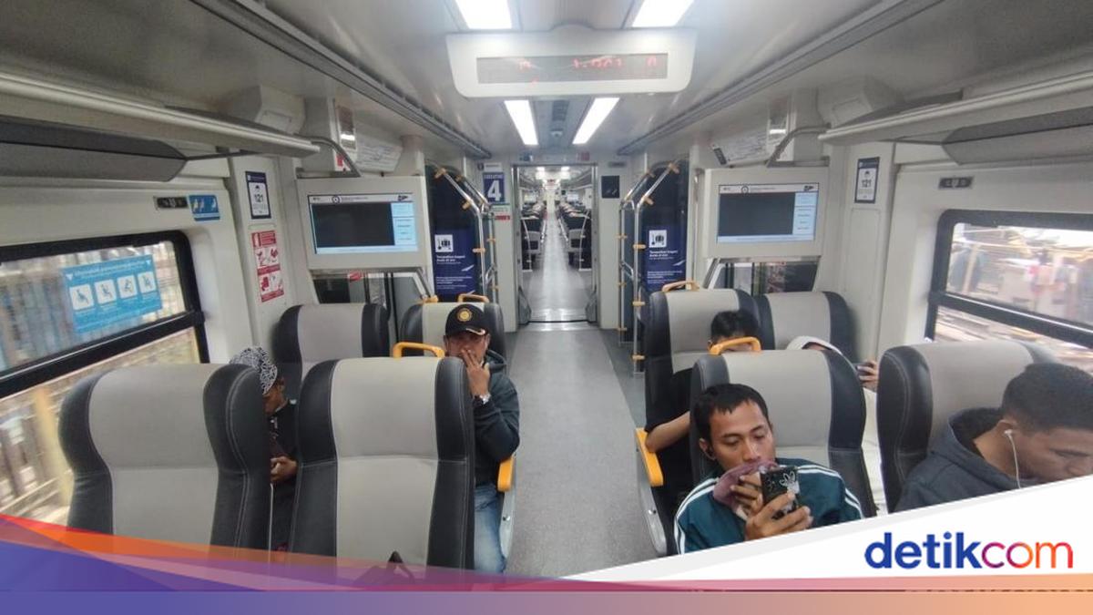 Testing the Comfort of Airport Rail Services Operated on the KRL Pink Line