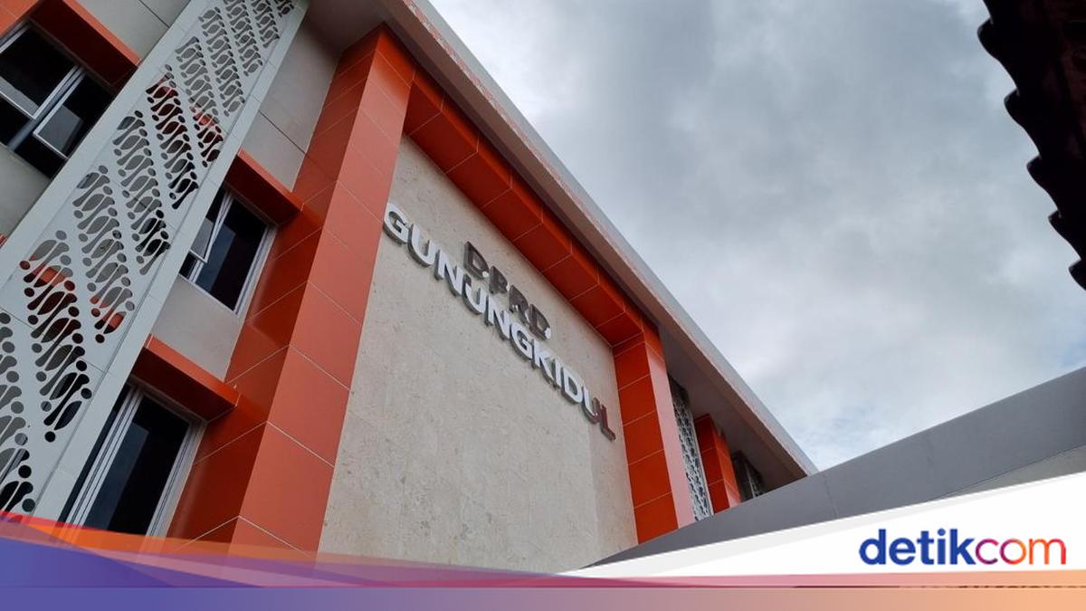 Gunungkidul Regional Councillor Mega Found to be in Decile 5