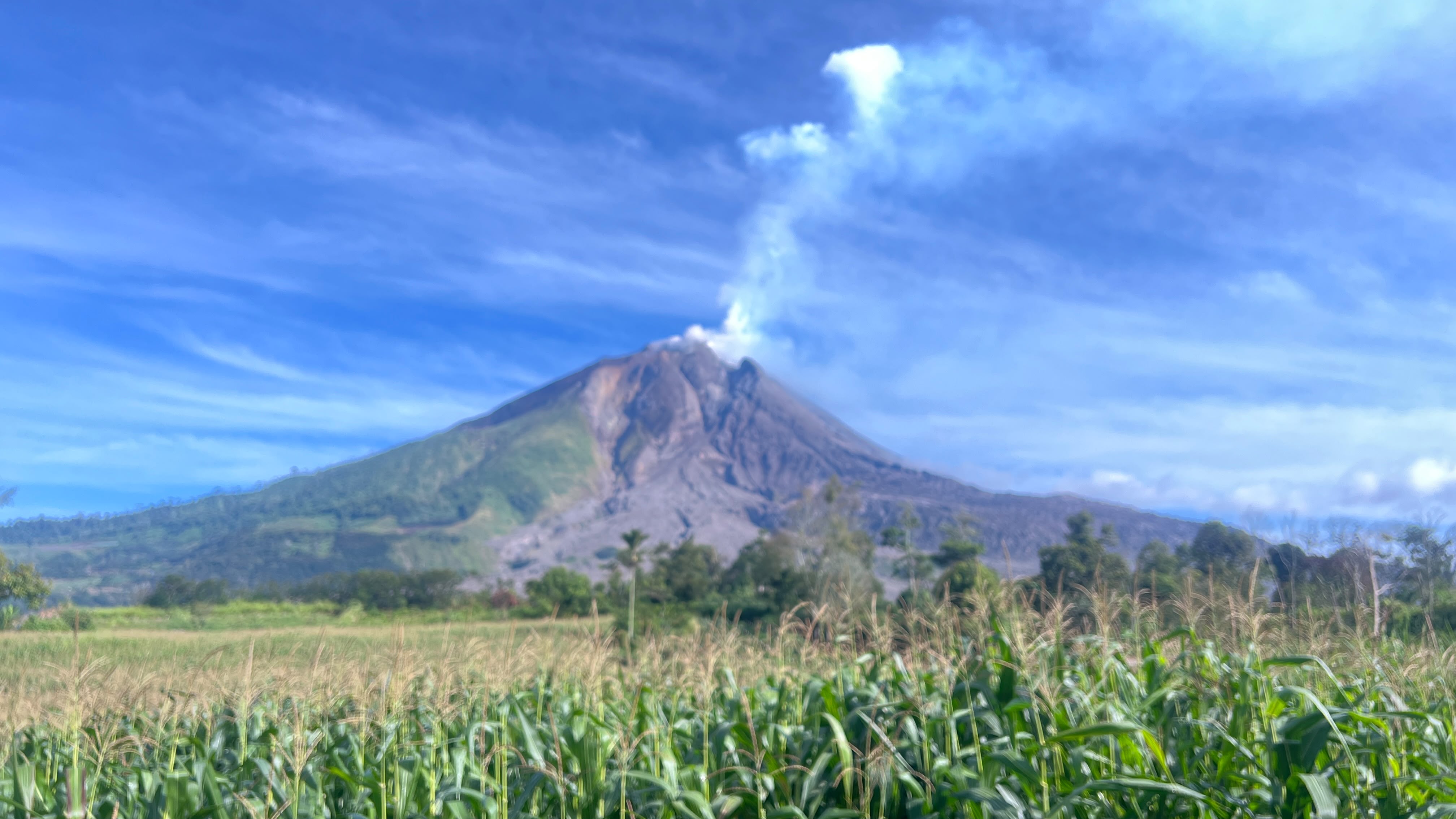 Lahar Floods: Residents Urged to Avoid River Flows Originating from Mount Sinabung