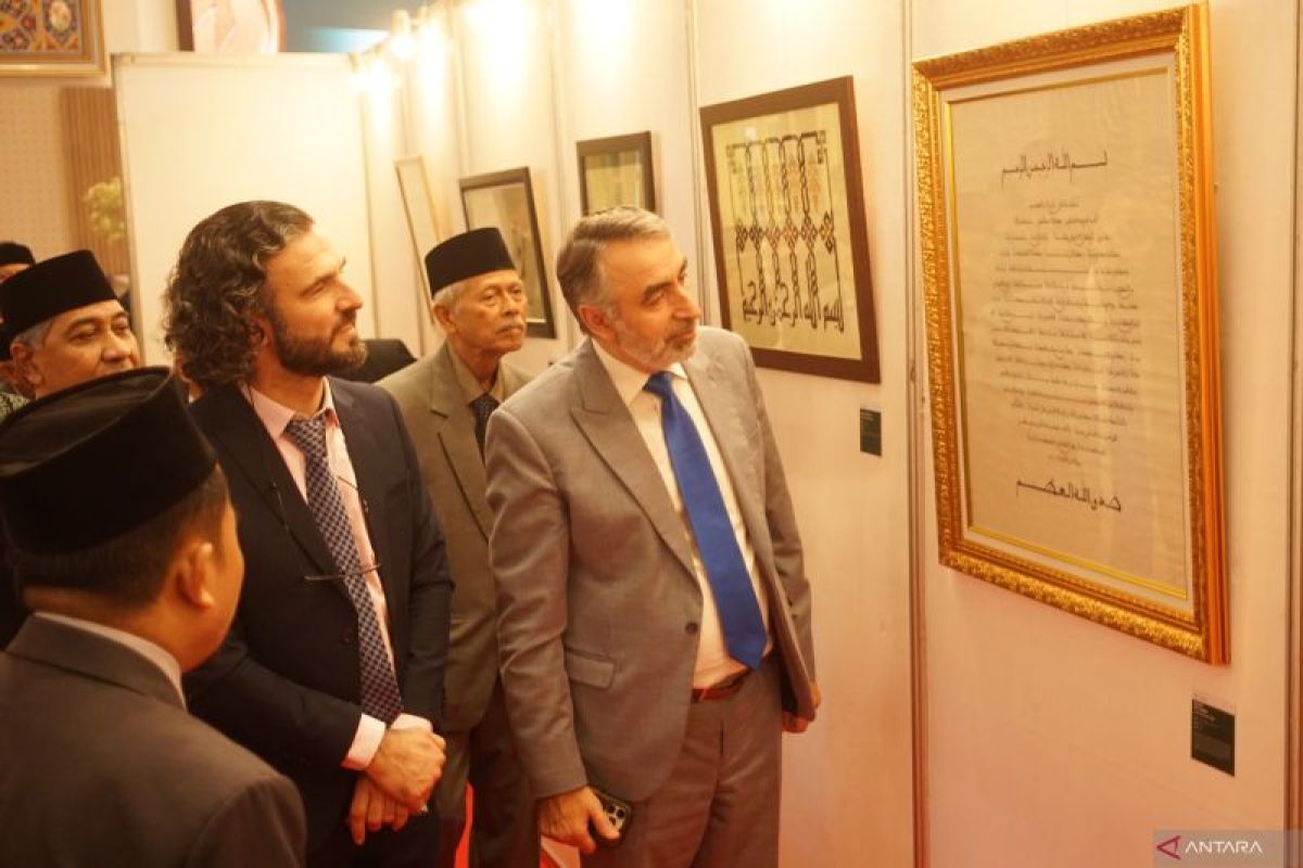 Gontor Calligraphy Festival Receives Positive Response from US Muslims