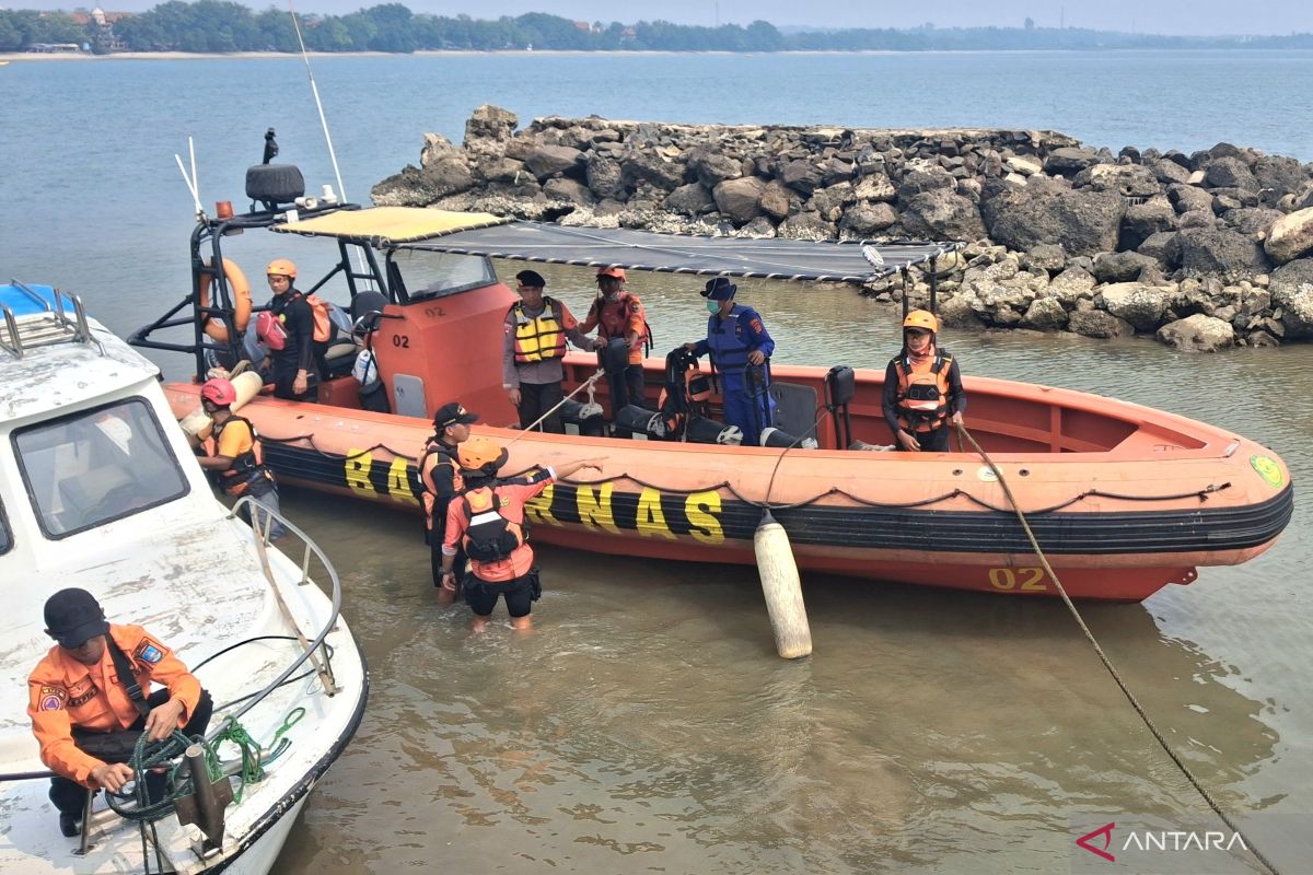SAR Team Deploys Drones to Search for Journalists Missing During Anak Krakatau Eruption Coverage