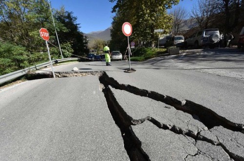ITS Expert Explains Surabaya Fault: Is It Real?
