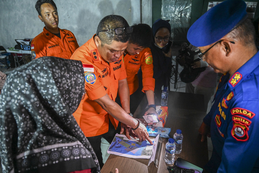 SAR Team Deploys Drones to Search for Missing Journalists in Sunda Strait