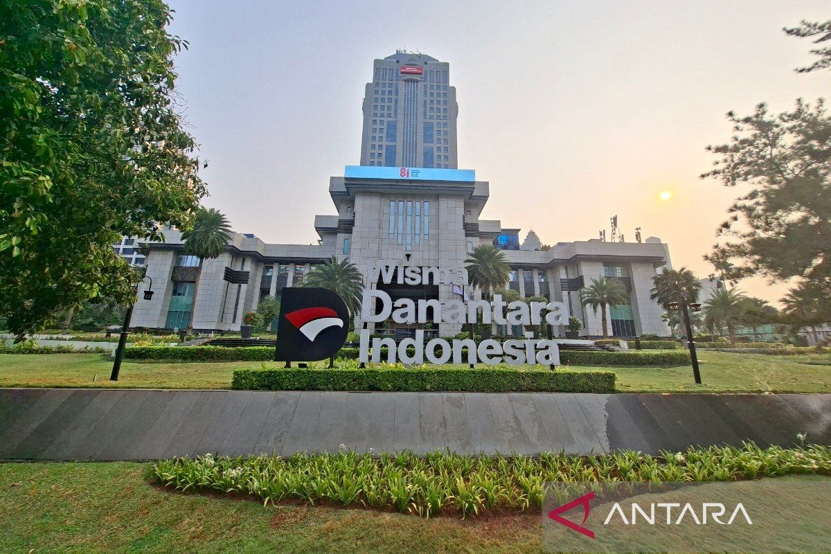 Researcher: Danantara can serve as a bridge between government and investors