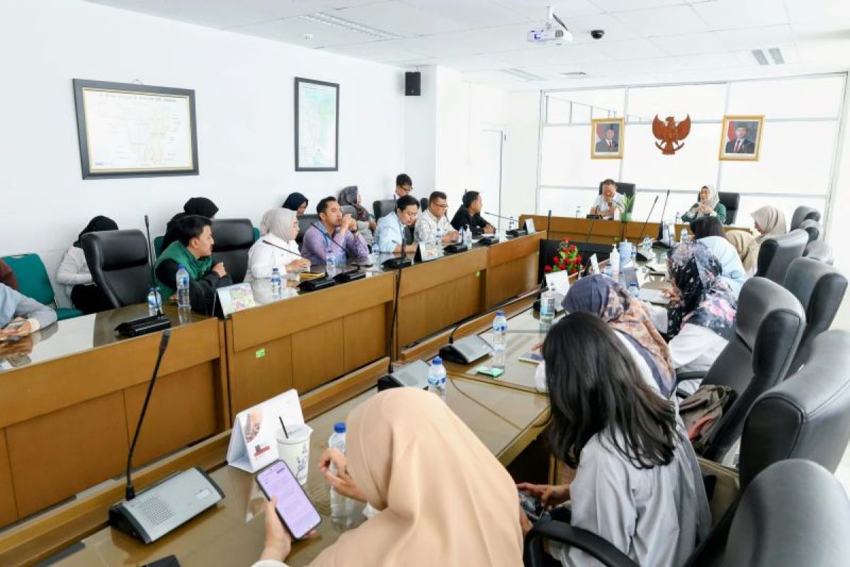 West Java DPRD: Regional Environmental Draft Regulation Should Not Merely Copy Central Government Rules