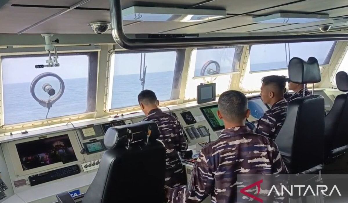 Citizens Join Search for Missing Journalists in Sunda Strait; Basarnas: Adhere to Safety Procedures