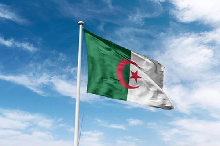 Algeria Cuts Diplomatic Ties with UAE