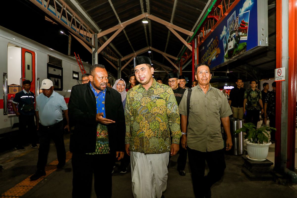 National MTQ Delegations Begin Arriving in Semarang