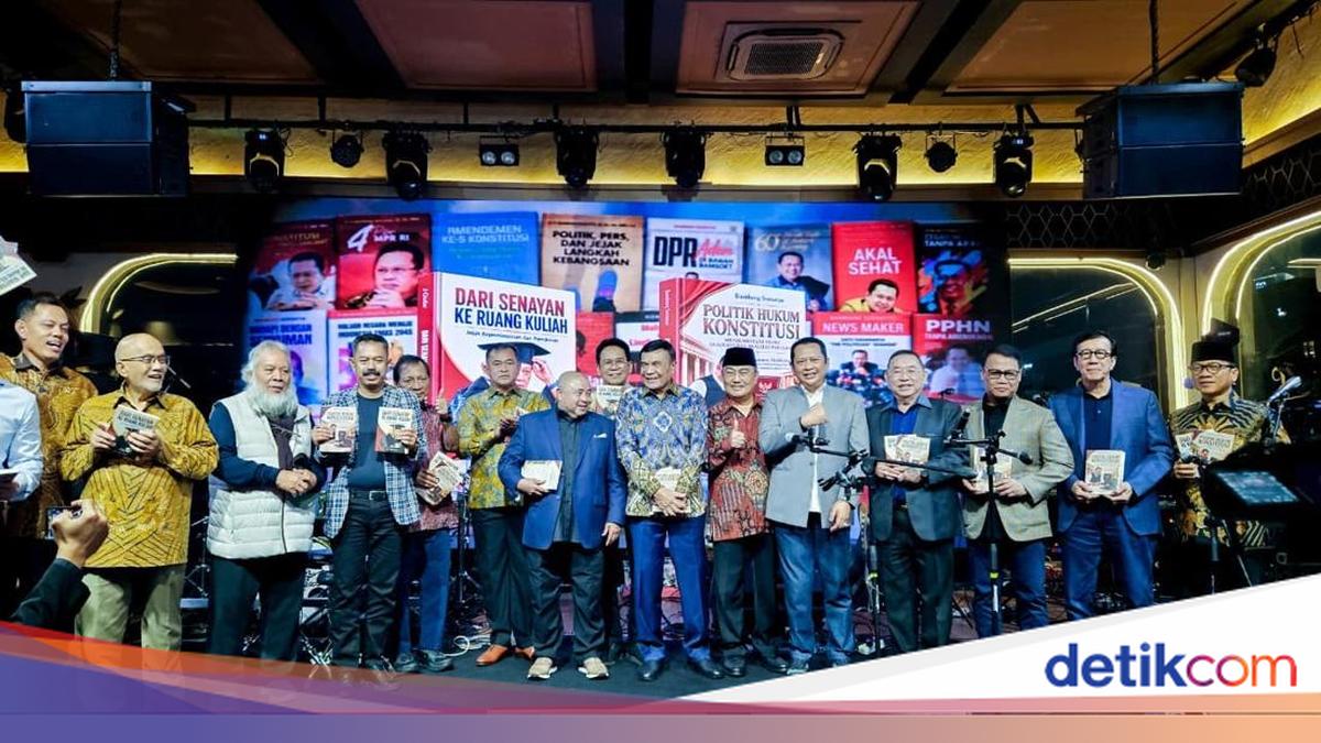 Bamsoet Launches Two New Books Documenting Political and Academic Journey